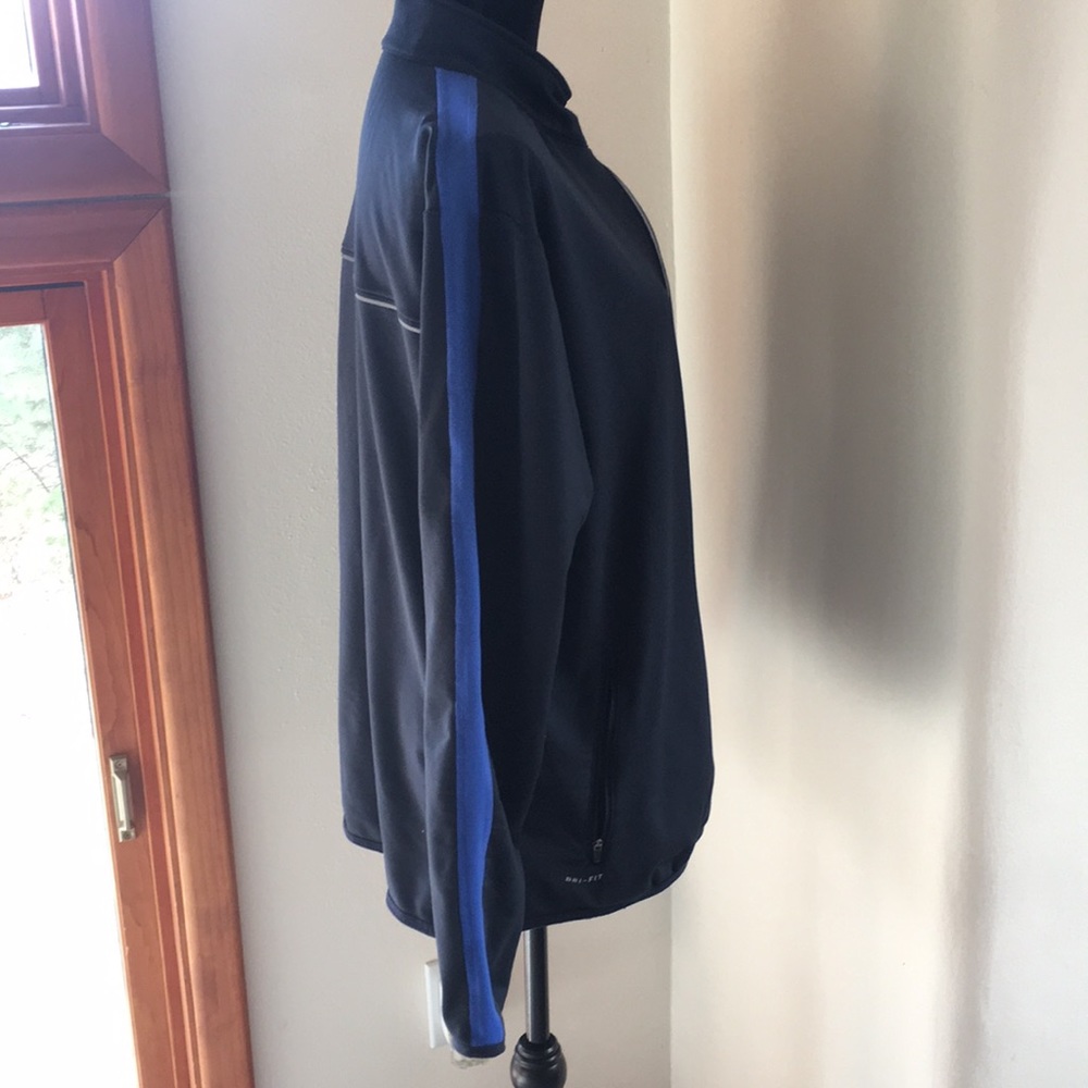 Nike Running Jacket - image 3